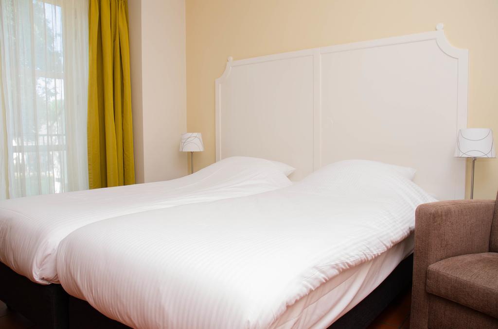 Hotel Graaf Bernstorff Schiermonnikoog Room photo