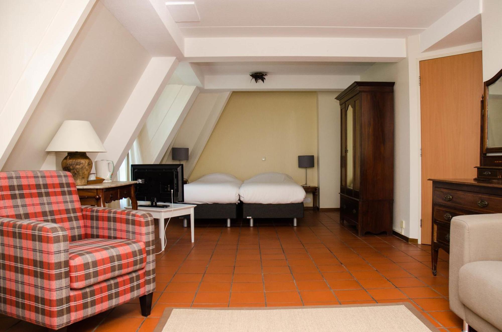 Hotel Graaf Bernstorff Schiermonnikoog Room photo